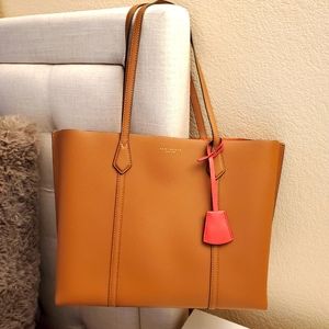 SOLD - Tory Burch Tote
